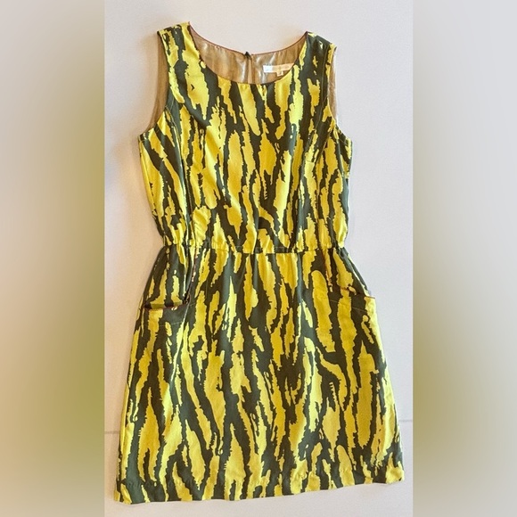 ROY STUDIO 100% Silk Sleeveless Summer or Spring Yellow Dress Size 38 - Picture 9 of 10